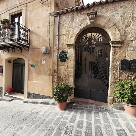 Antica Dimora Historic Building Bed & Breakfast Enna Exterior photo