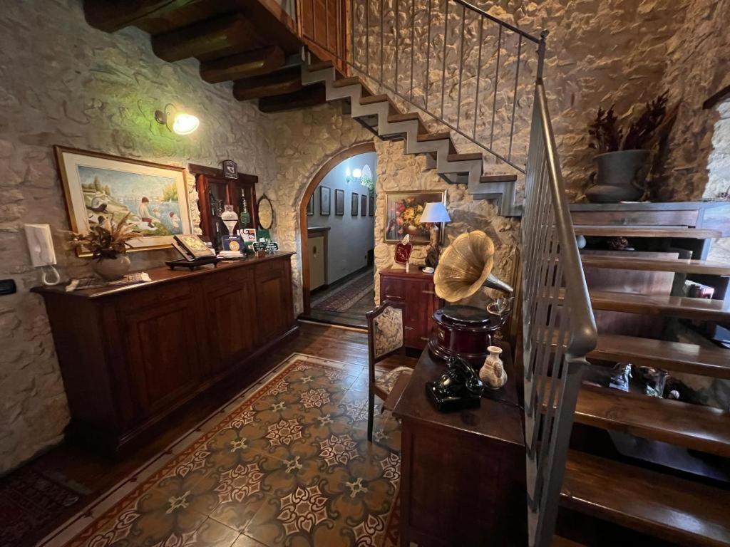 Antica Dimora Historic Building Bed & Breakfast Enna Exterior photo